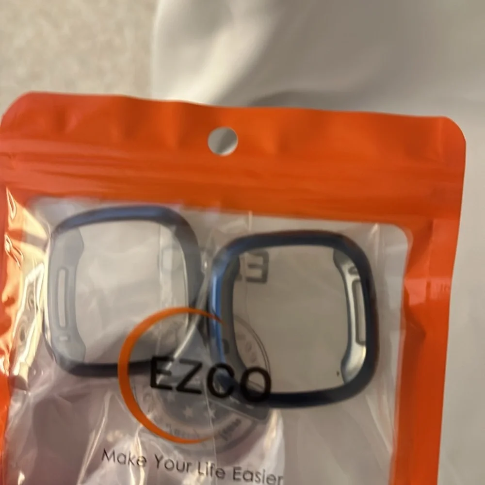 Screen protectors for Fit bit Versa 3/ Fitbit Sense-New